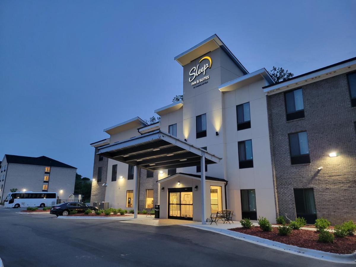 Sleep Inn Greensboro - Coliseum Area Екстериор снимка