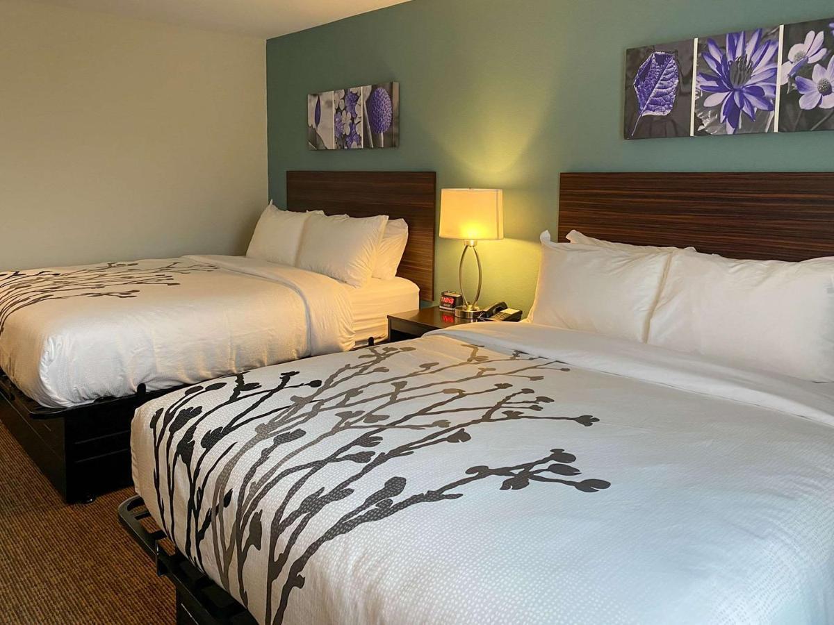 Sleep Inn Greensboro - Coliseum Area Екстериор снимка